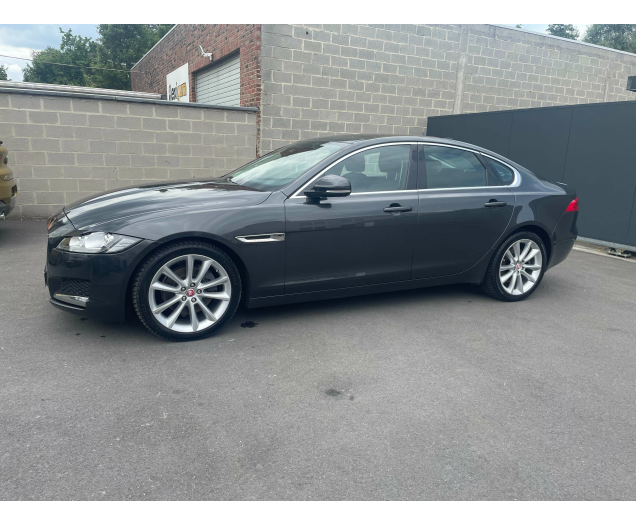 Jaguar XF 2.0d Bus ED Prestige*FULL OPTIE NIEUWE DISTRI EU6b Ninove auto