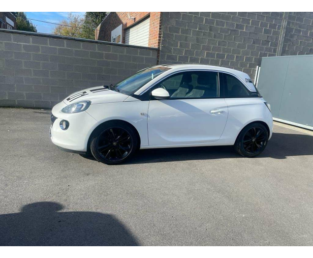 Opel Adam 1.2i Black Link*BLUETH PARKSENSOR USB LEDER Ninove auto