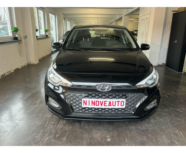 Hyundai i20 1.2i Fun*AIRCO USB AUX  39000KM!!! Ninove auto