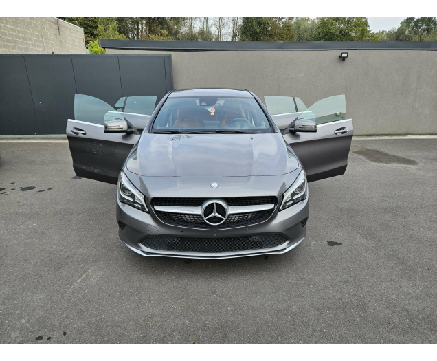 Mercedes-Benz CLA 180 1.6i CAM LEDER BLUETH NAV EU6b Ninove auto