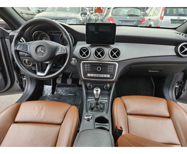 Mercedes-Benz CLA 180 1.6i CAM LEDER BLUETH NAV EU6b Ninove auto