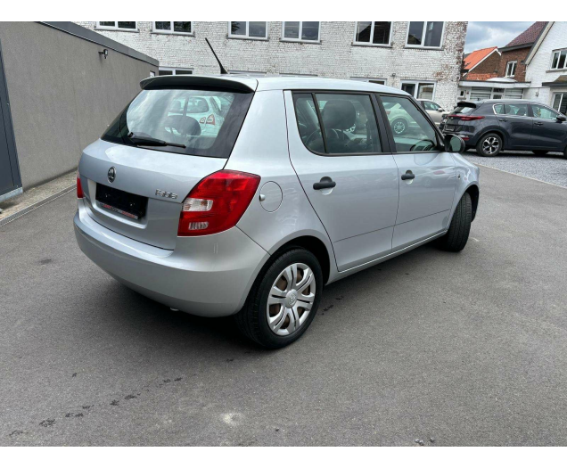 Skoda Fabia 1.2i Active*ELECTRISCH RUIT 1JAAR GARANTIE Ninove auto