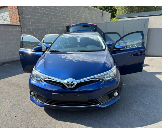 Toyota Auris 1.2i Turbo Dynamic Multidrive S*CAM NAV AUTOMAT Ninove auto