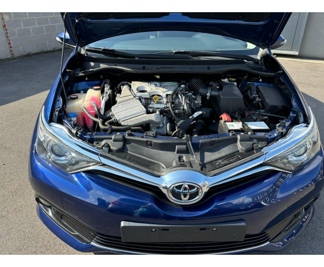 Toyota Auris 1.2i Turbo Dynamic Multidrive S*CAM NAV AUTOMAT Ninove auto