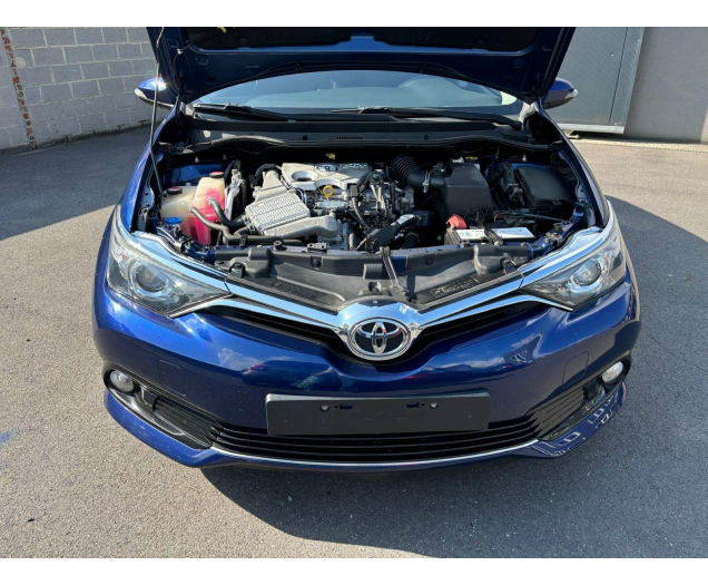 Toyota Auris 1.2i Turbo Dynamic Multidrive S*CAM NAV AUTOMAT Ninove auto