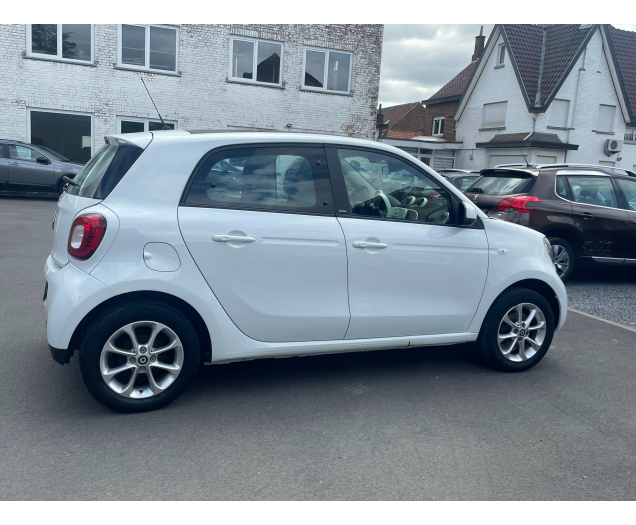 smart forFour 1.0i Passion*PANO AIRCO PARKSENSOR USB Ninove auto