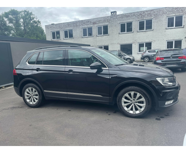 Volkswagen Tiguan 2.0d TDi SCR Highline BMT DSG*FULL OPTIE EU6 Ninove auto