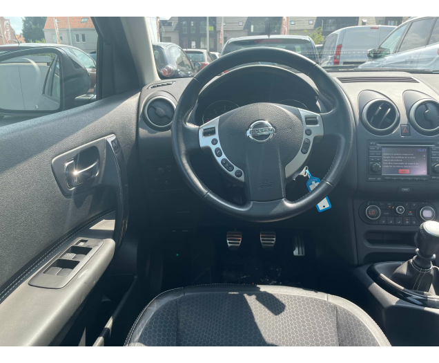 Nissan Qashqai 1.5d dCi Tekna*CAM PANORAMISCH DAK BLUETH Ninove auto