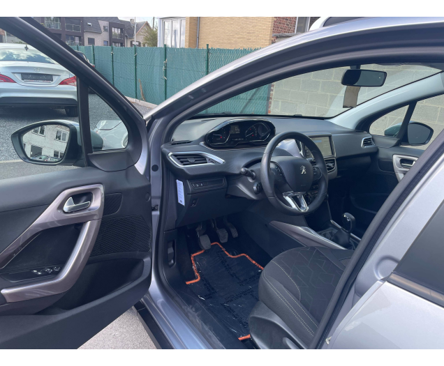 Peugeot 2008 1.4d*  AIRCO CRUISE BT PARKSENSOR Ninove auto