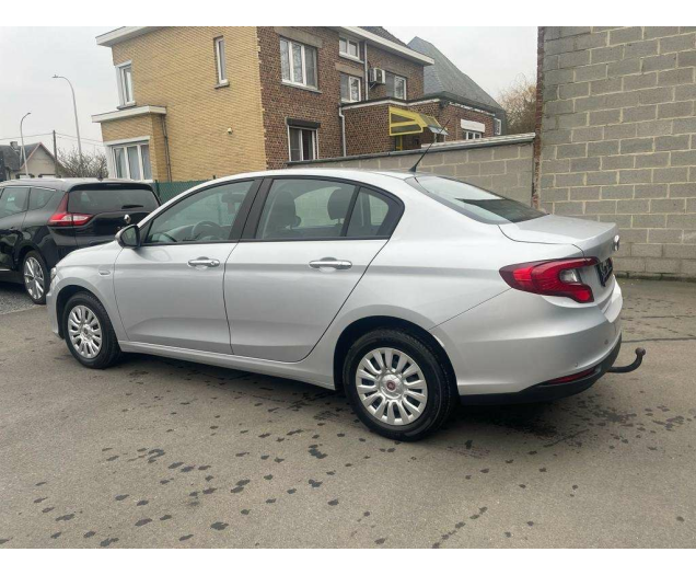 Fiat Tipo 1.4i Pop*BLUETH AIRCO PARKSENSOR USB Ninove auto