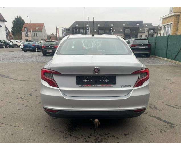 Fiat Tipo 1.4i Pop*BLUETH AIRCO PARKSENSOR USB Ninove auto