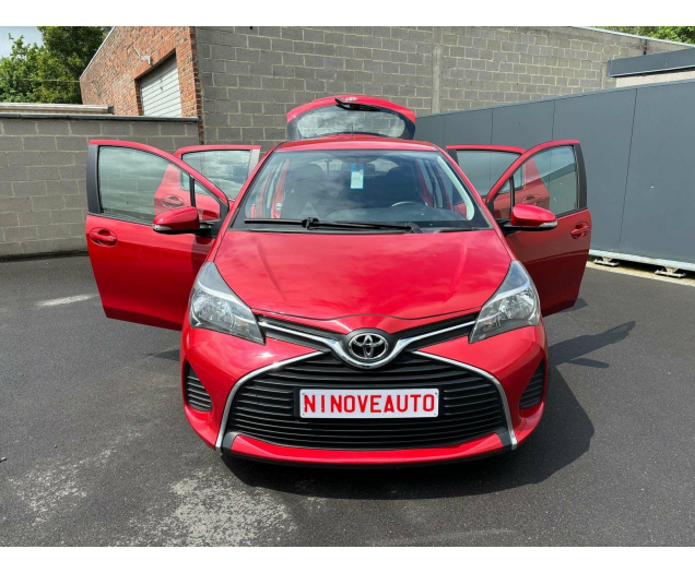 Toyota Yaris 1.33i*AUTOMAAT CAM BLUETH USB AIRCO Ninove auto