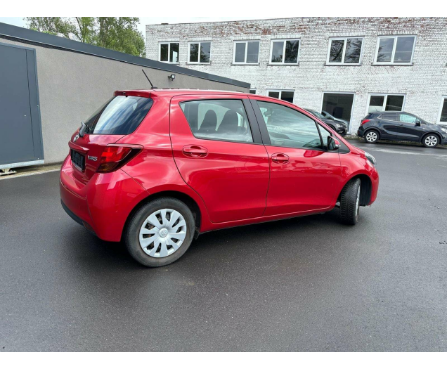 Toyota Yaris 1.33i*AUTOMAAT CAM BLUETH USB AIRCO Ninove auto