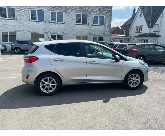 Ford Fiesta 1.1i Titanium  AIRCO BT USB EU6b (nieuw model) Ninove auto