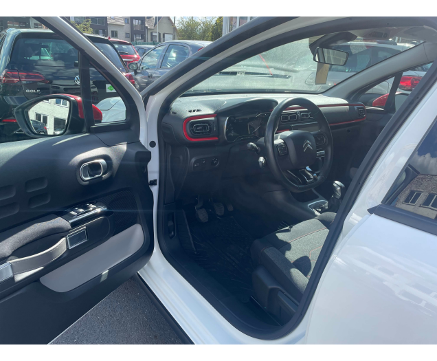 Citroen C3 1.2i PureTech Shine*CAM NAV BLUETH USB EURO6B Ninove auto