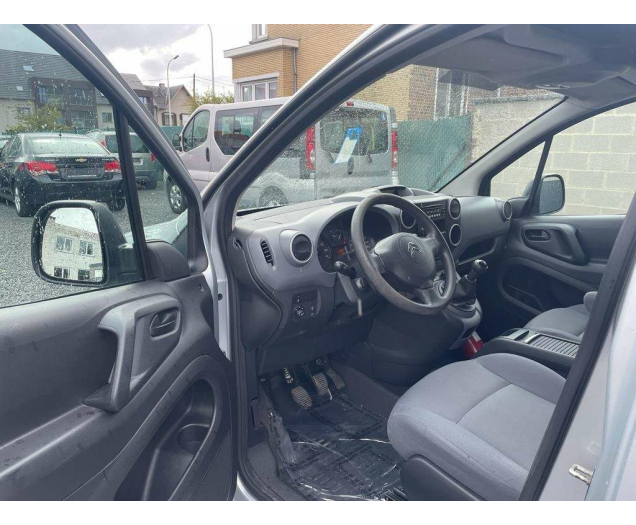 Citroen Berlingo 1.6d HDI* LICHTE VRACHT AIRCO €7950+21%TVA Ninove auto