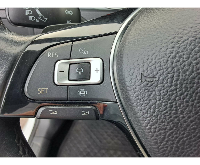 Volkswagen Golf Break  AUTOMAAT  CARPLAY  CRUISE TREKHAAK Ninove auto