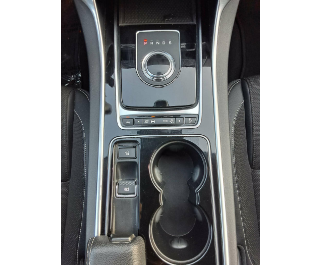 Jaguar XE 2.0 D E-Performance P R-SPORT NAVI CAM PARKH V&A Ninove auto