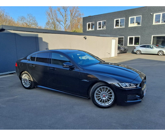 Jaguar XE 2.0 D E-Performance P R-SPORT NAVI CAM PARKH V&A Ninove auto