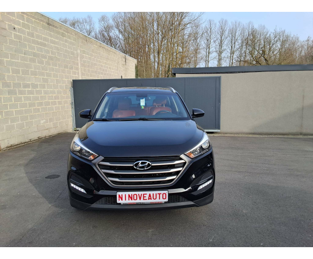 Hyundai TUCSON 1.6 GDi 2WD NAVI BLUET TREKHAAK AIRCO CRUISE Ninove auto