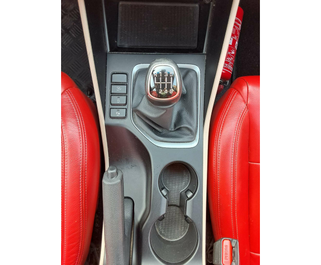 Hyundai TUCSON 1.6 GDi 2WD NAVI BLUET TREKHAAK AIRCO CRUISE Ninove auto