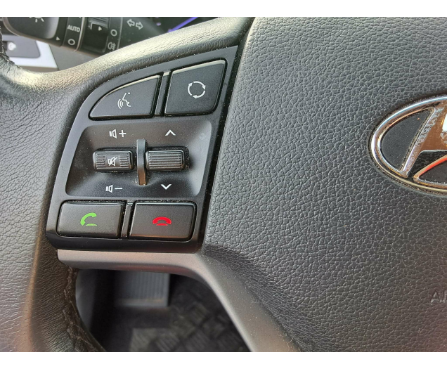 Hyundai TUCSON 1.6 GDi 2WD NAVI BLUET TREKHAAK AIRCO CRUISE Ninove auto