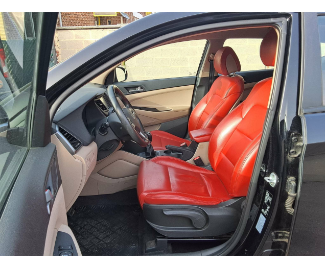 Hyundai TUCSON 1.6 GDi 2WD NAVI BLUET TREKHAAK AIRCO CRUISE Ninove auto