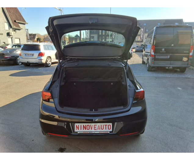 Opel Astra 1.2 Turbo CAMERA NAVI BLUET 1STE EIGENAAR 49000KM Ninove auto