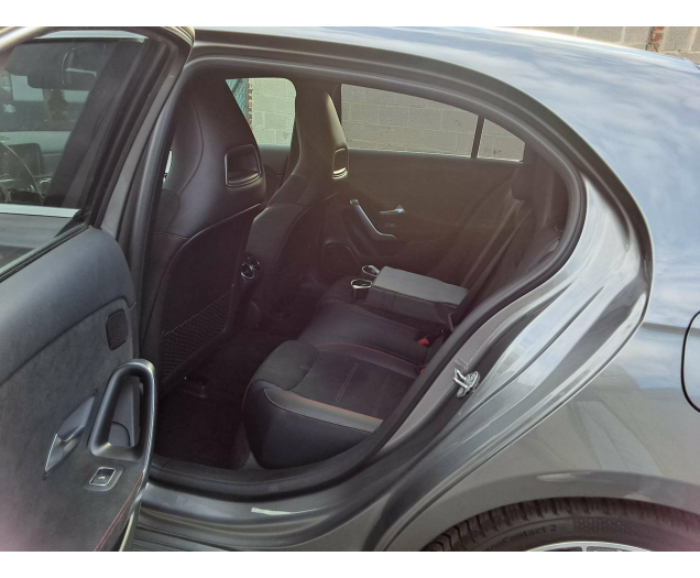Mercedes-Benz A 200 AMG  AUTOMAAT CARPLAY CAMERA 360°AIRCO CRUISE* Ninove auto