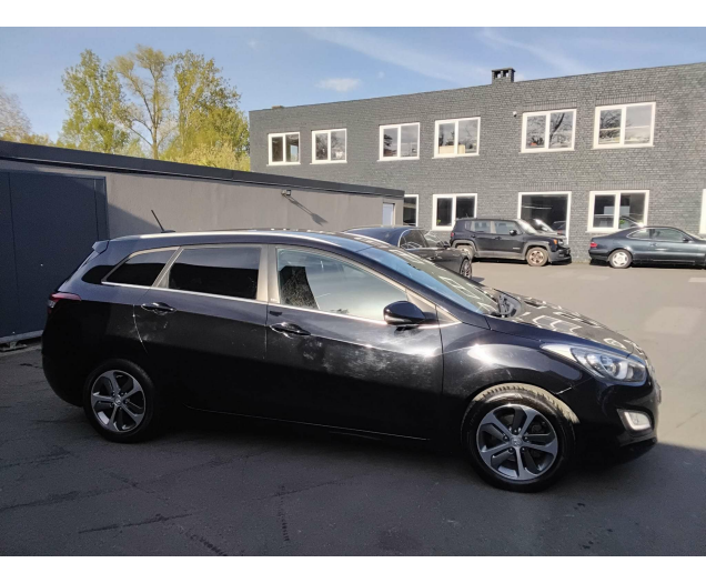 Hyundai i30 SW 1.4i Go! 1STE EIGENAAR  NAVI CAM BLUET CRUISE Ninove auto