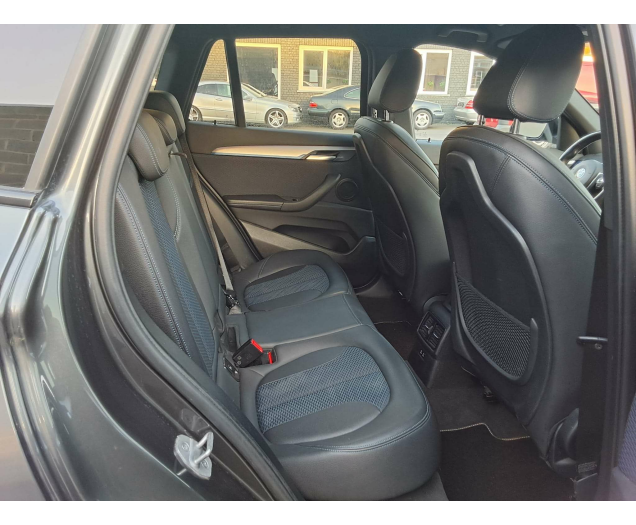 BMW X1 1.5iA sDrive18i  MPACK AUTOM NAV CAM BLUET CRUISE Ninove auto