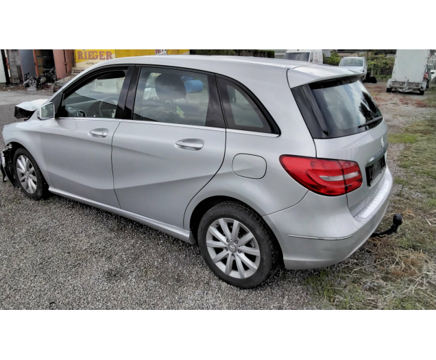 Mercedes-Benz B 180  Garage Meirhaeghe