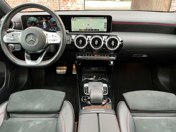 Mercedes-Benz A 180 dA AMG-PACK Panodak/Full-LED/Sportzetels/Camera! Leconte Motors