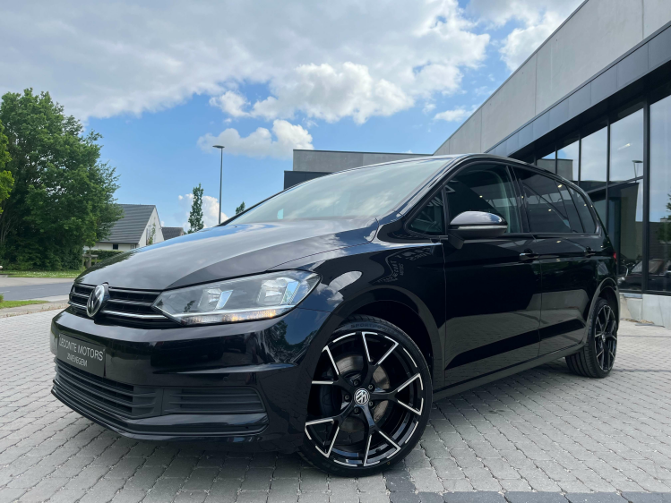 Volkswagen Touran 1.4 TSI Trendline DSG 7-zit/Navigatie/Cruise/PDC.. Leconte Motors