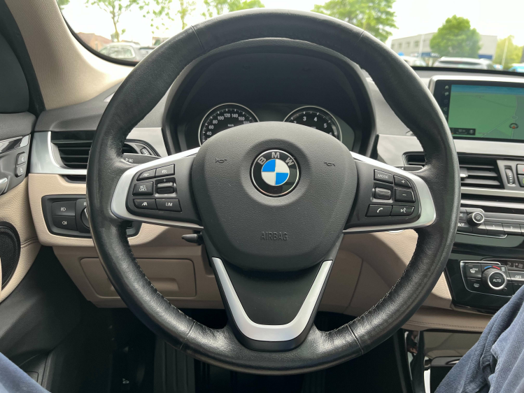 BMW X1 1.5iA sDrive18 X-Line Panodak/HUD/Leder/Gps-Pro/.. Leconte Motors