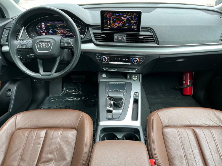 Audi Q5 35 TDi S line S-Tronic Panodak/Virtual/Leder/Gps.. Leconte Motors