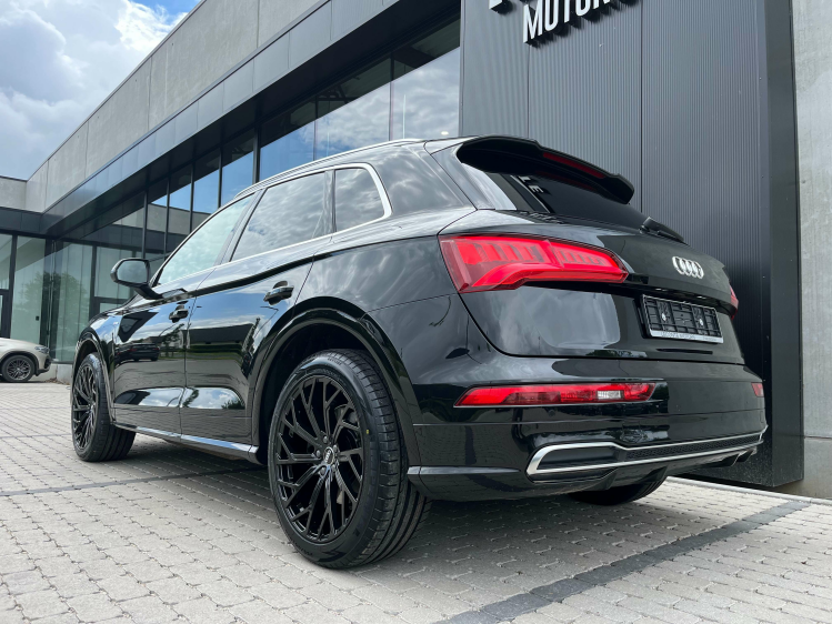 Audi Q5 35 TDi S line S-Tronic Panodak/Virtual/Leder/Gps.. Leconte Motors