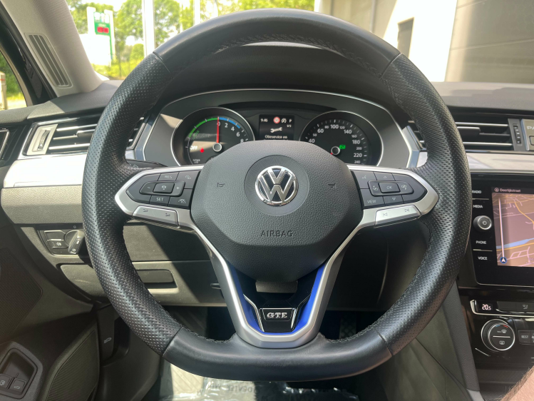 Volkswagen Passat Variant 1.4 eHybrid GTE LED/Navigatie/Camera/ACC/Carplay.. Leconte Motors