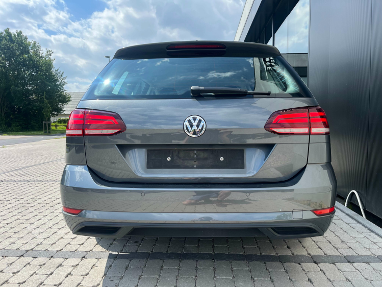 Volkswagen Golf Variant 1.0 TSI Navigatie/Camera/Carplay/Bluetooth/...!! Leconte Motors