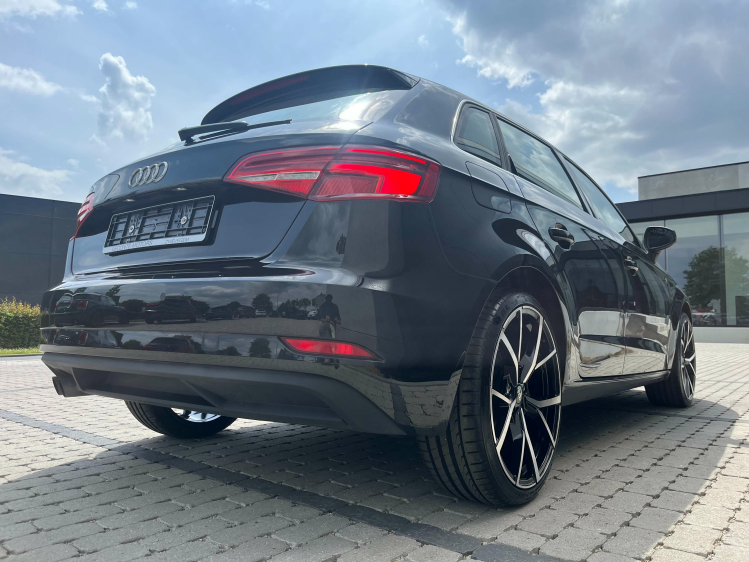 Audi A3 35 TFSI S-Tronic Virtual/Leder/LED/ACC/PDC/Zetelvw Leconte Motors