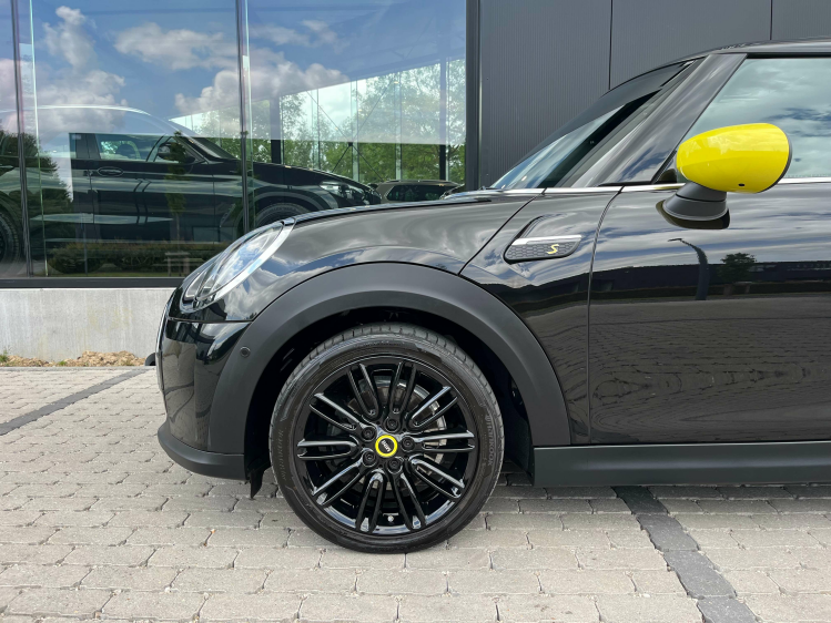 MINI Cooper SE 28.9 kWh Panodak/Leder/HUD/Camera/Zetelverwarming! Leconte Motors