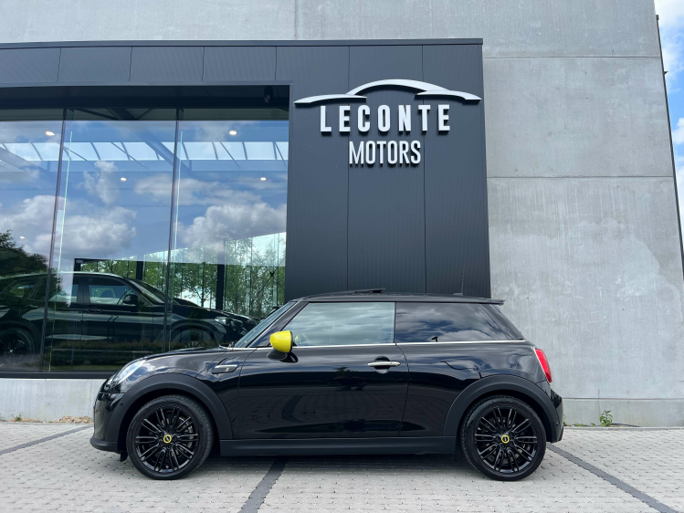 MINI Cooper SE 28.9 kWh Panodak/Leder/HUD/Camera/Zetelverwarming! Leconte Motors