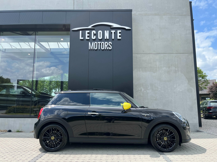 MINI Cooper SE 28.9 kWh Panodak/Leder/HUD/Camera/Zetelverwarming! Leconte Motors