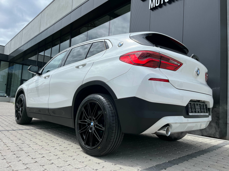 BMW X2 1.5iA sDrive18 LED/HUD/Sportzetels/Camera/BLTH...! Leconte Motors