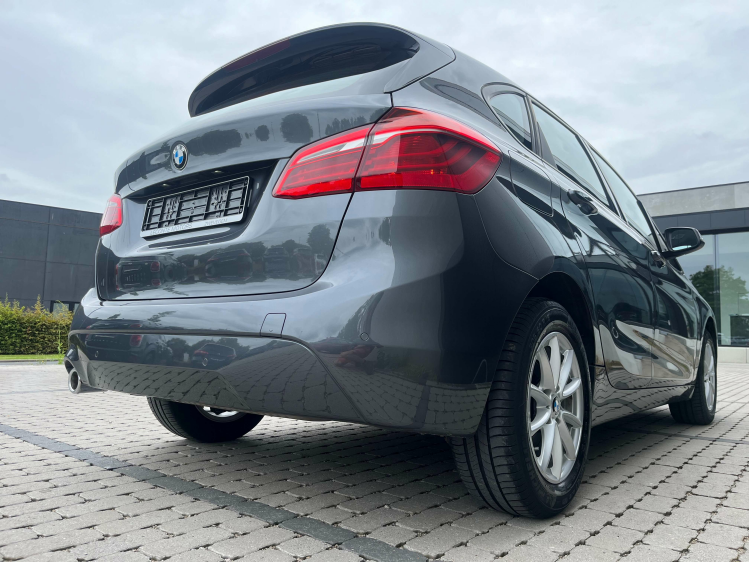 BMW 216 216i Active Tourer Facelift Navigatie/PDC/BLTH/... Leconte Motors