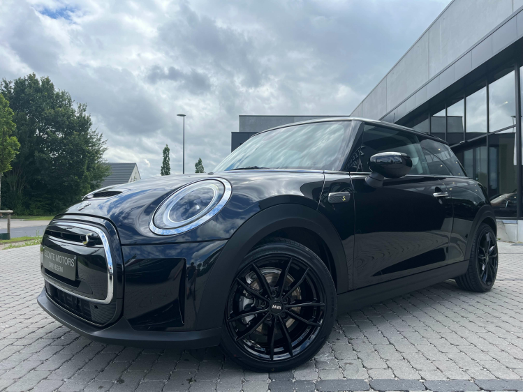 MINI Cooper SE 28.9 kWh Full-LED/Sportzetels/Camera/Carplay/DAB+ Leconte Motors