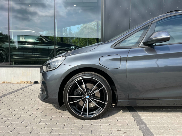 BMW 225 Active Tourer 225xeA Facelift Navi-Pro/Camera/HUD Leconte Motors