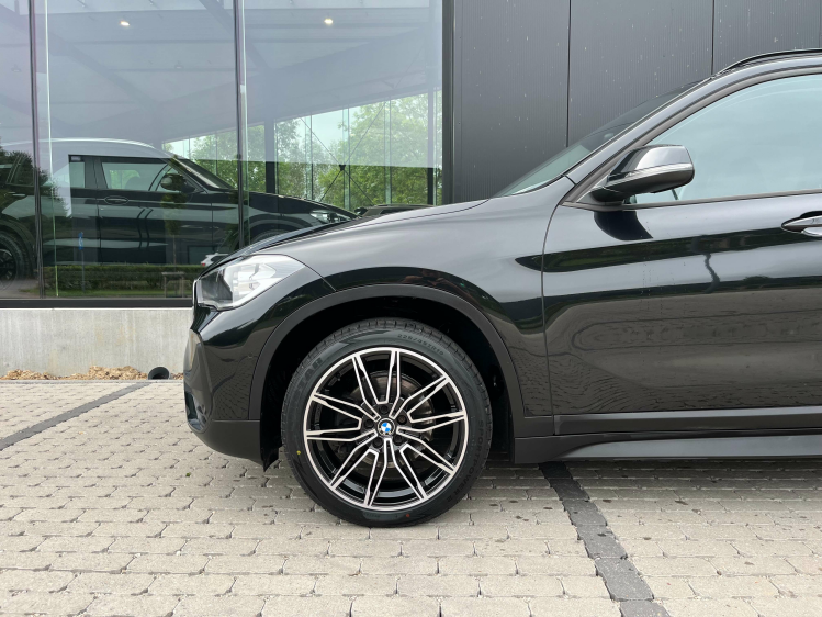 BMW X1 1.5iA sDrive18 Facelift Navi-Pro/Leder/M-Stuur/... Leconte Motors