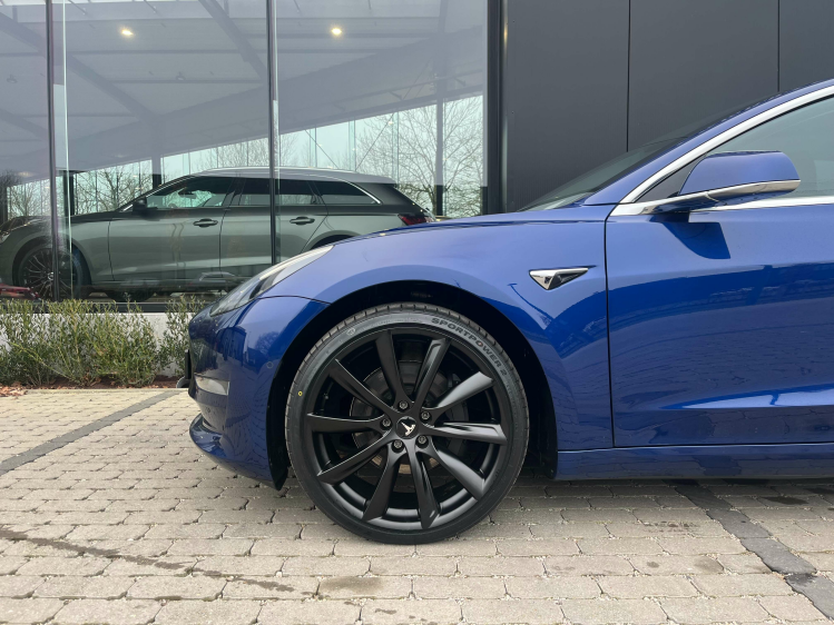 Tesla Model 3 75 kWh Dual Motor Long Range AWD 498PK Leconte Motors