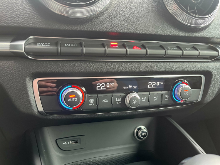 Audi A3 Sportback 1.0 TFSI S-Tronic Sportzetels/Cruise/PDC Leconte Motors